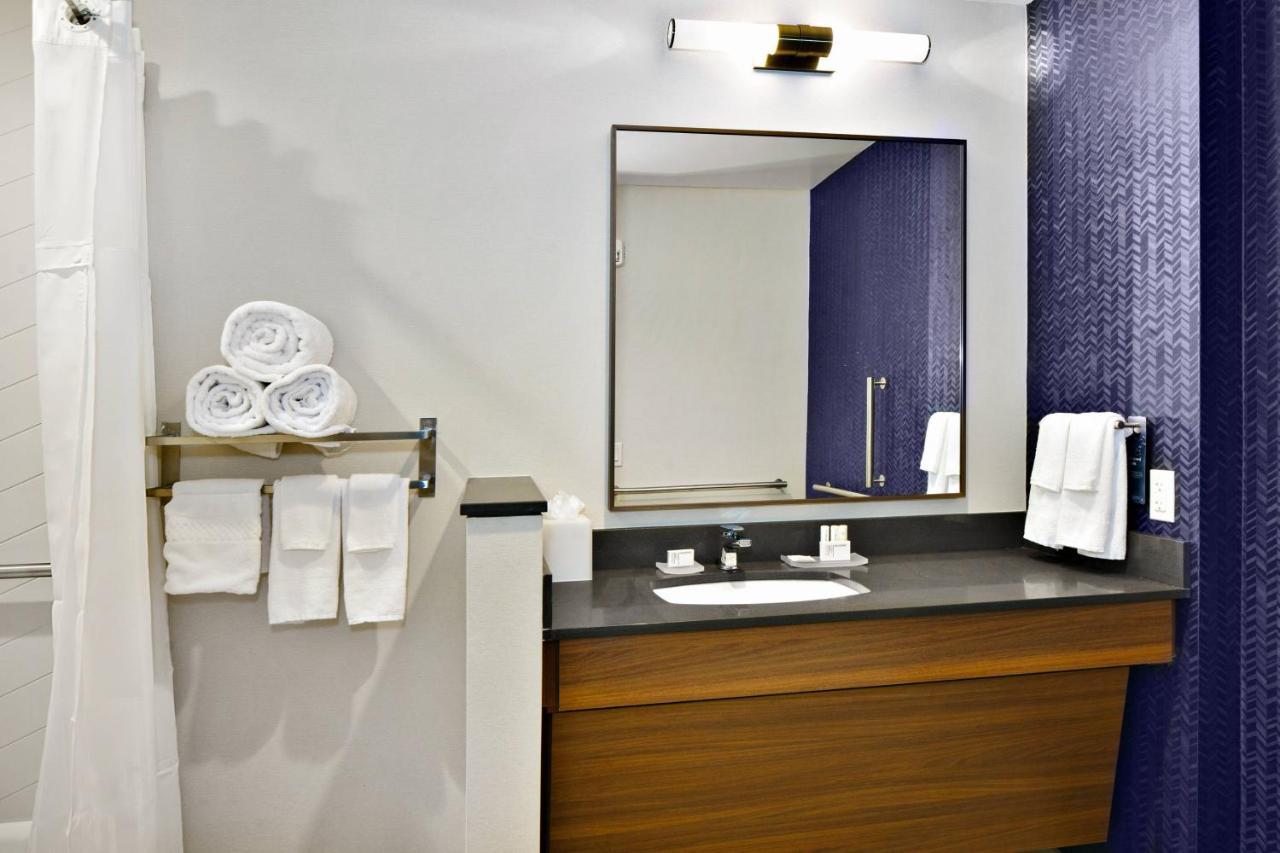 Fairfield By Marriott Inn & Suites Deerfield Beach Boca Raton Exterior photo